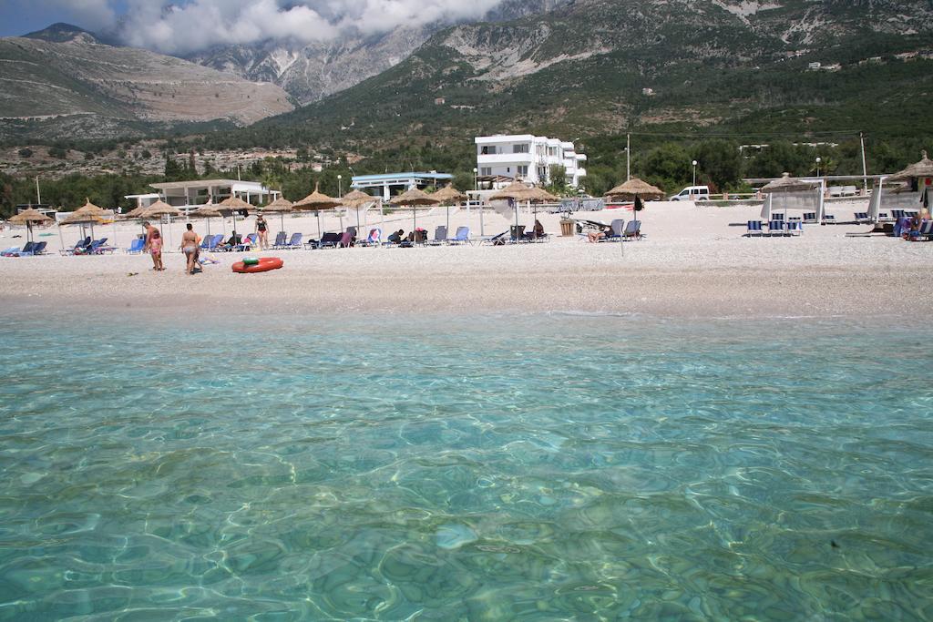 Hotel Ionian Dhermi Bagian luar foto